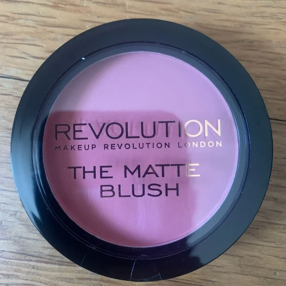 Revolution Matte Pink Blush Fusion Bundle
